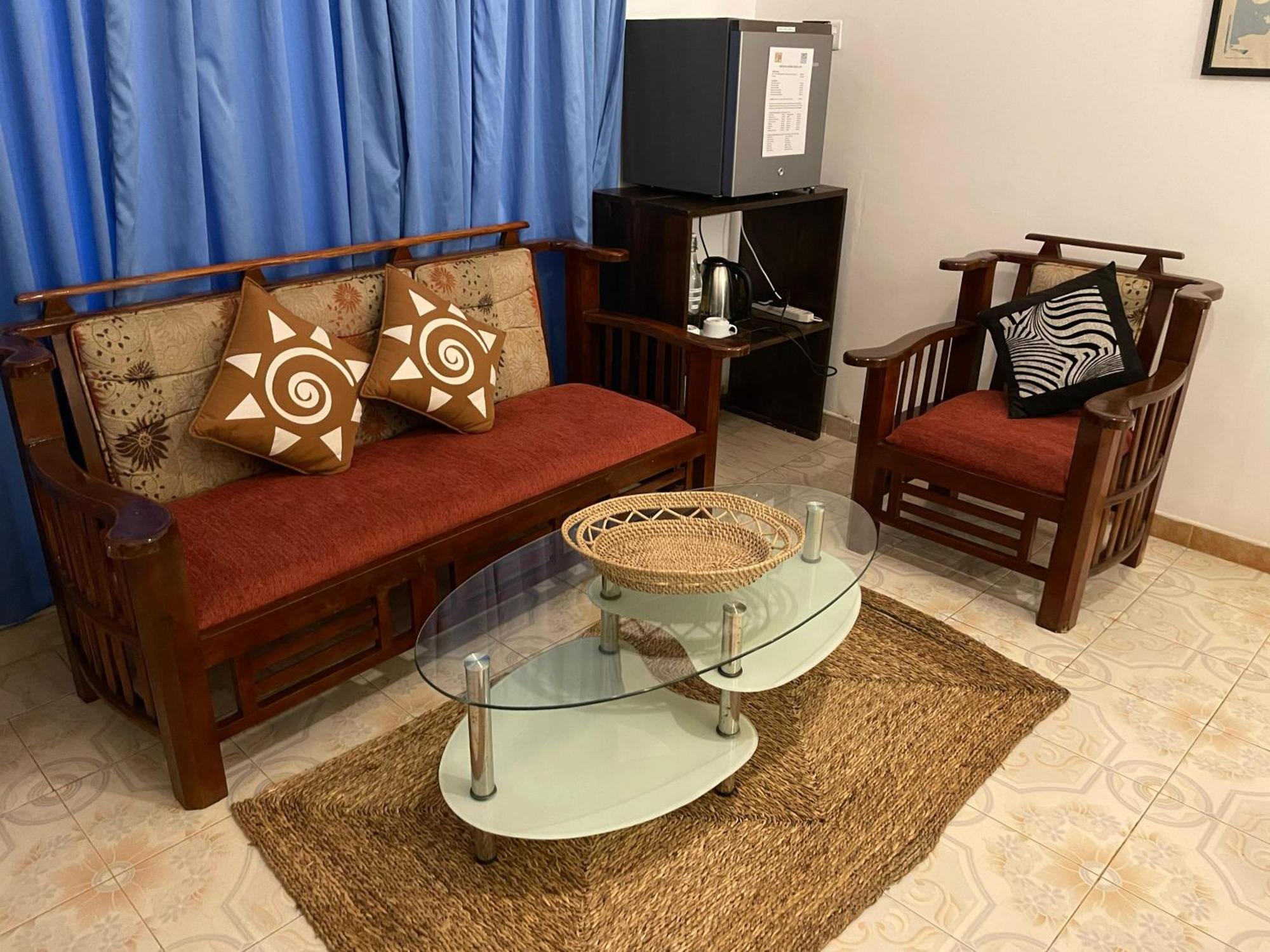 Kenno'S Korner Hotell Weligama Eksteriør bilde